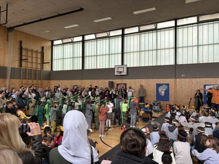 24 25 Trommelwoche