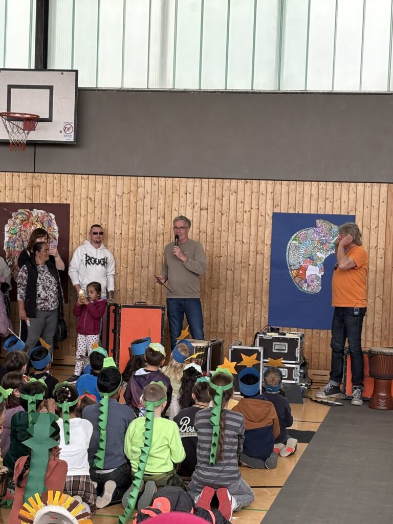 24 25 Trommelwoche