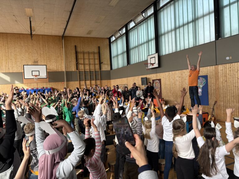 24 25 Trommelwoche
