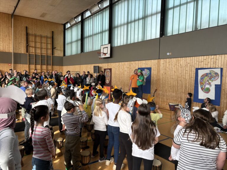 24 25 Trommelwoche